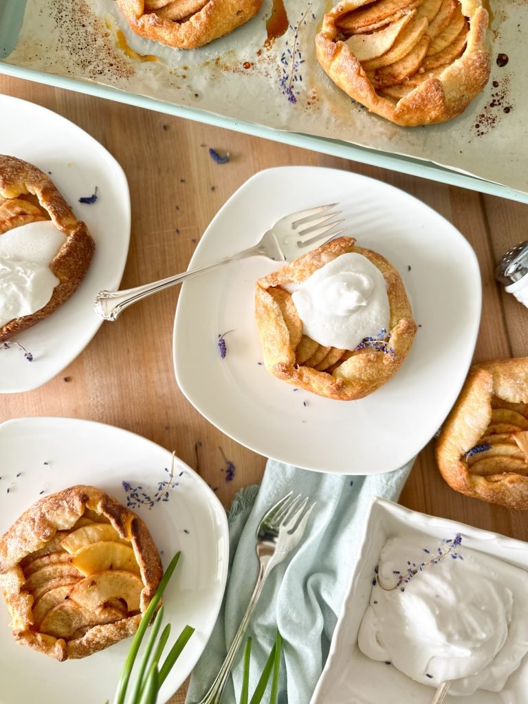mini apple galettes