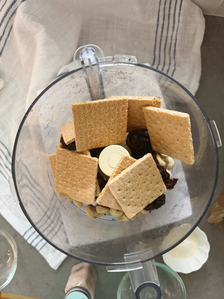 s'mores protein bites, food processor with s'more ingredients